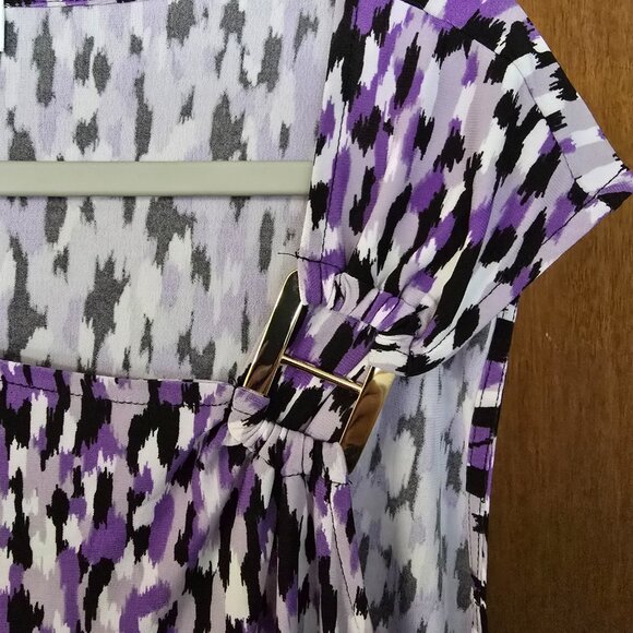 Nine West Purple and Black Patterned Sleeveless Top - Picture 2 of 3